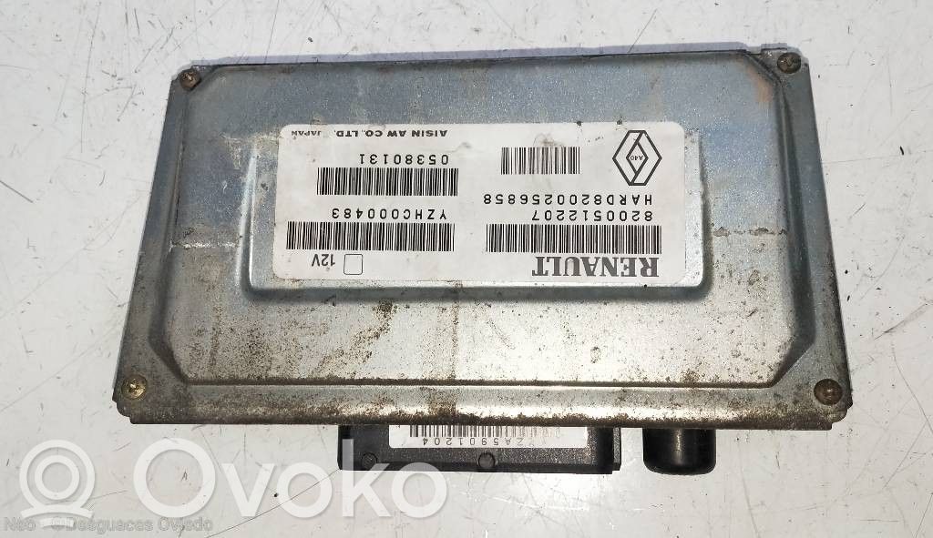 Unidad de control/módulo del motor   8200512207,YZHC000483