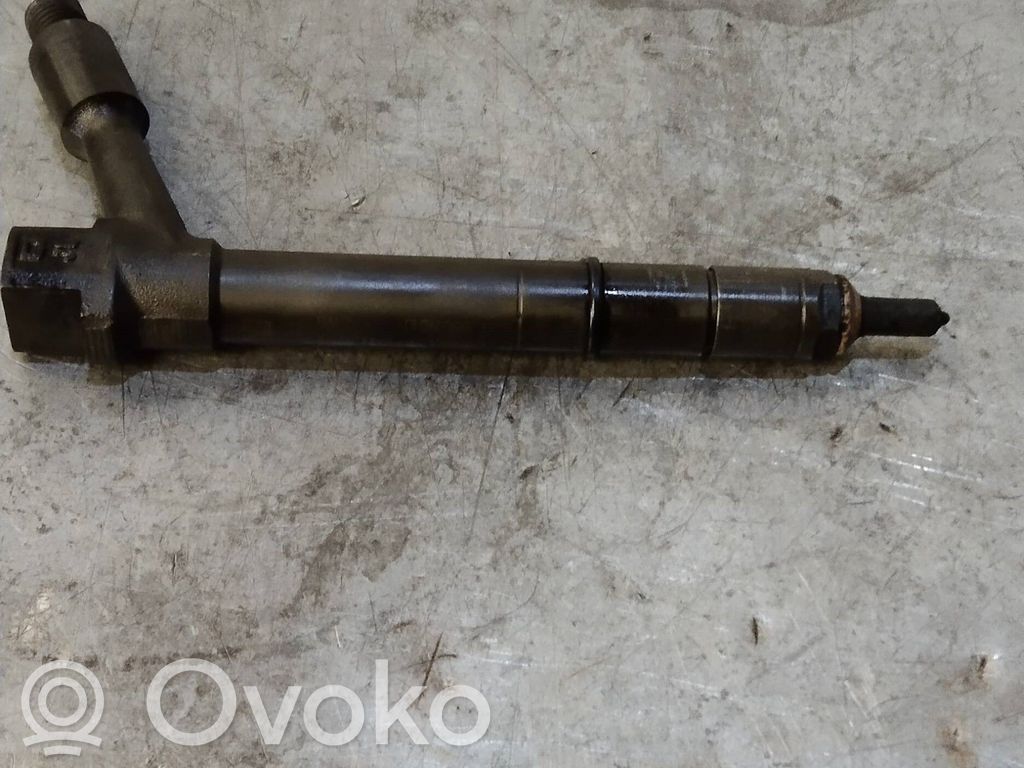 Injektor Einspritzdüse   TJBB01901D