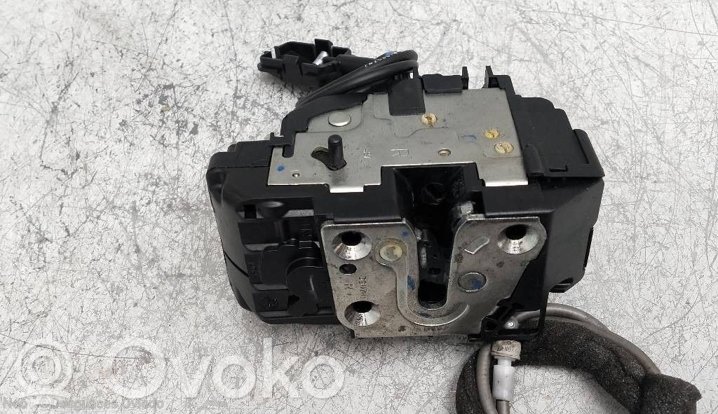 Rear door soft close latching motor