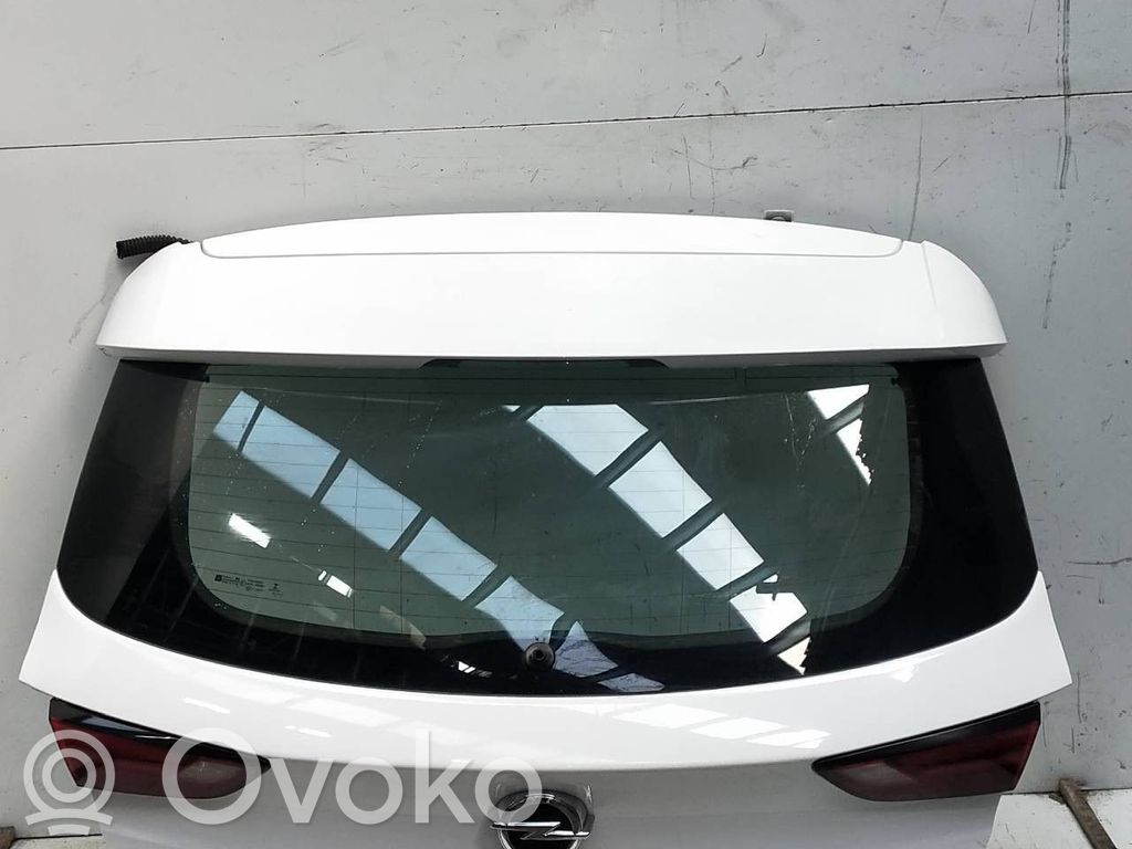Tailgate/trunk/boot lid