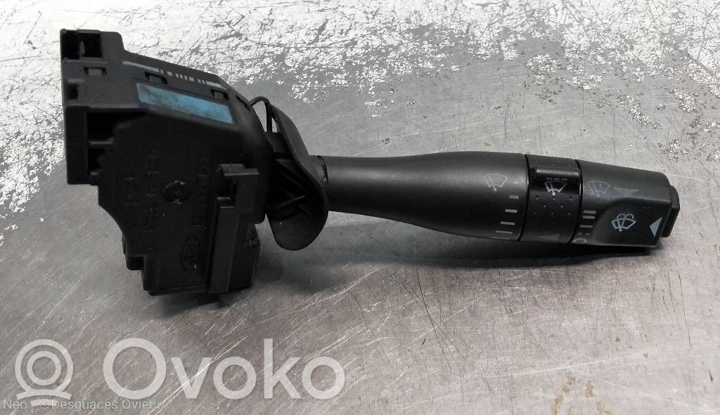 Wiper control stalk