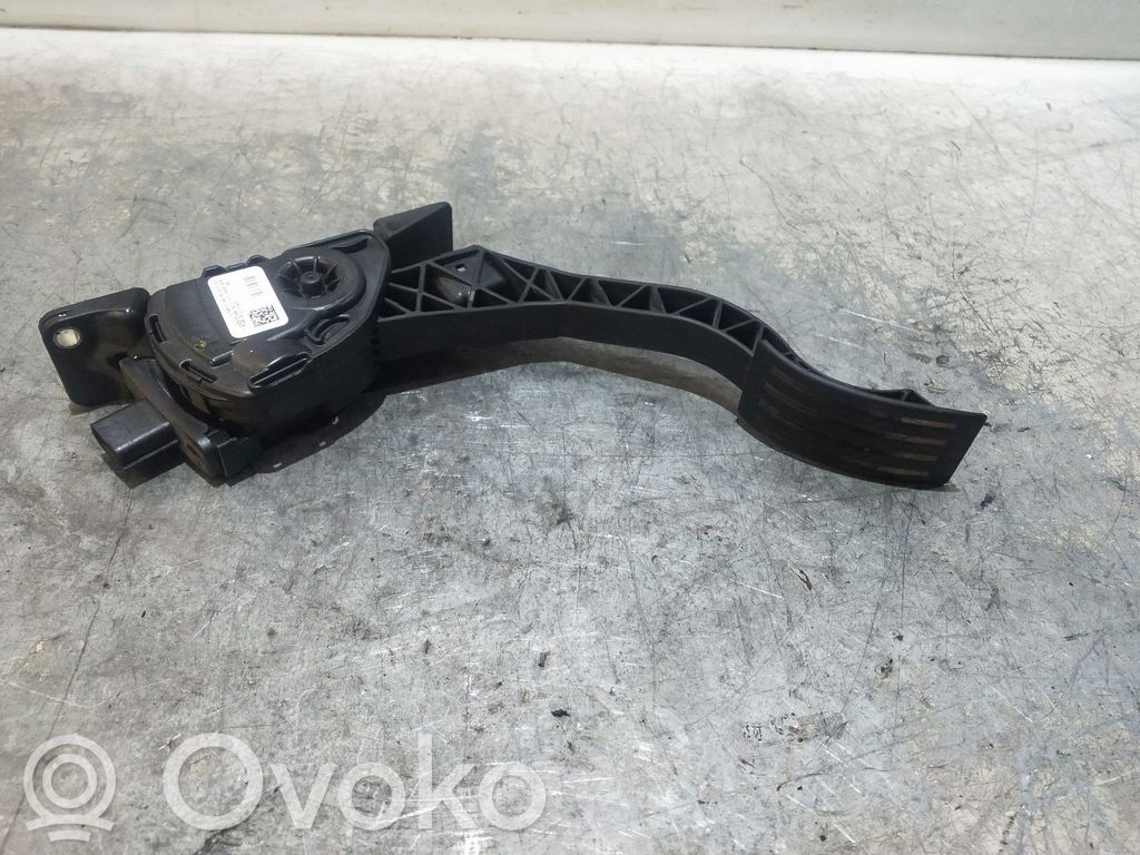 Acceleration sensor   CV619F836GB,6PV01036844