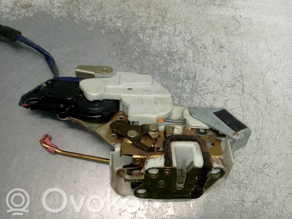 Motor de cierre de puerta trasera