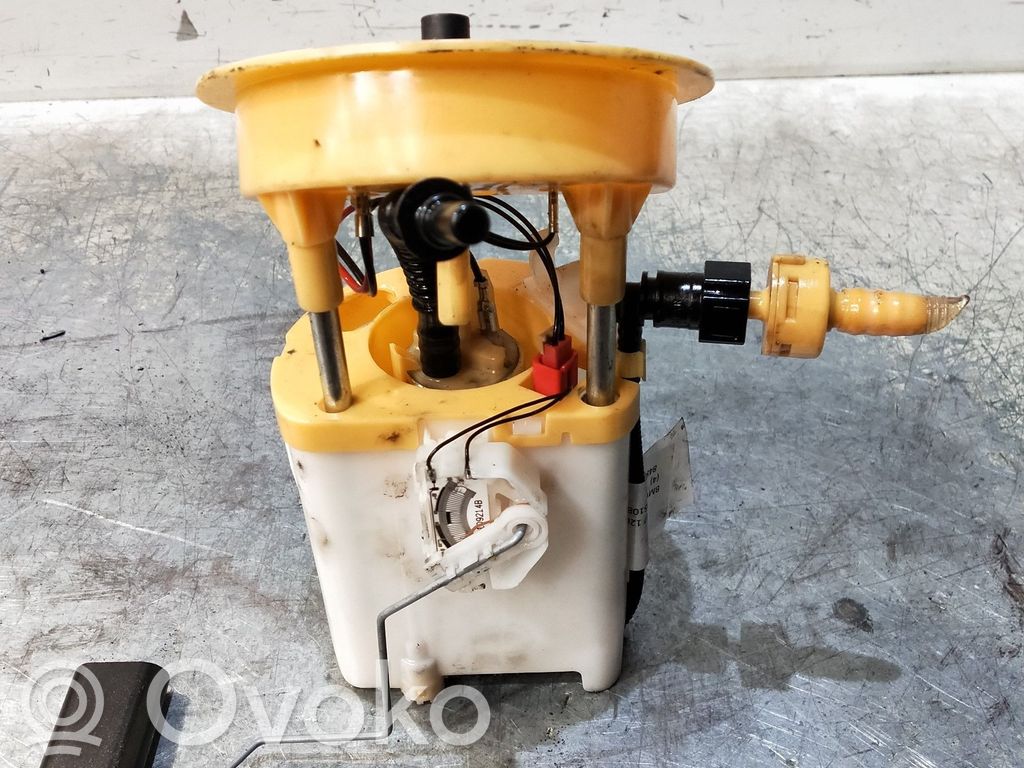 Pompe à carburant   705656170