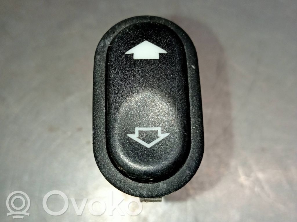 Electric window control switch   03161450,14529AB