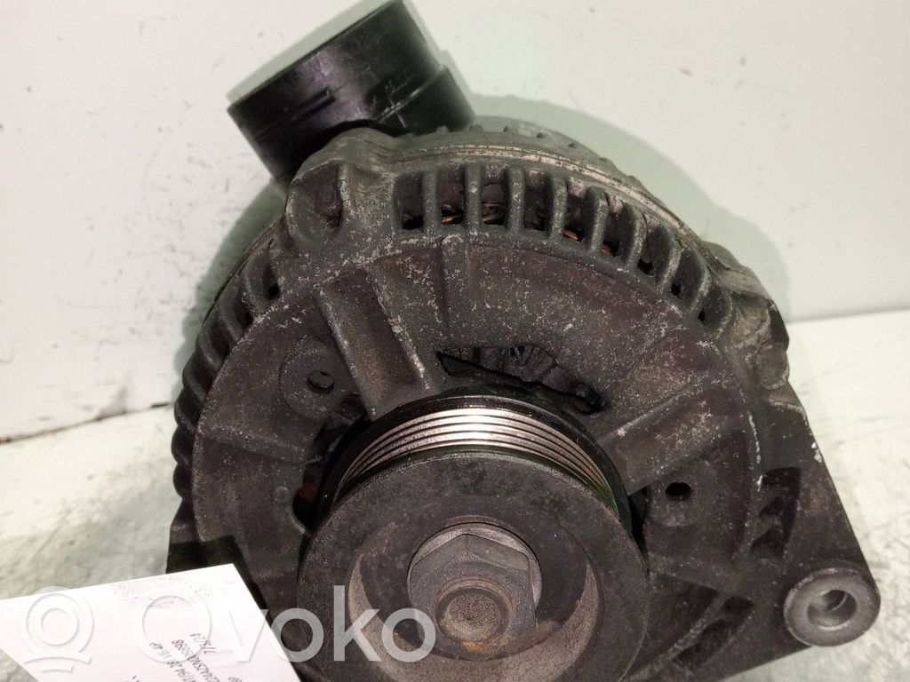 Audi A6 S6 C4 4A Ģenerators 