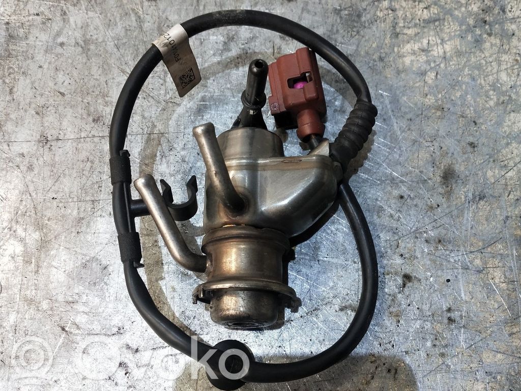 Skoda Superb B8 (3V) Inyector de combustible 