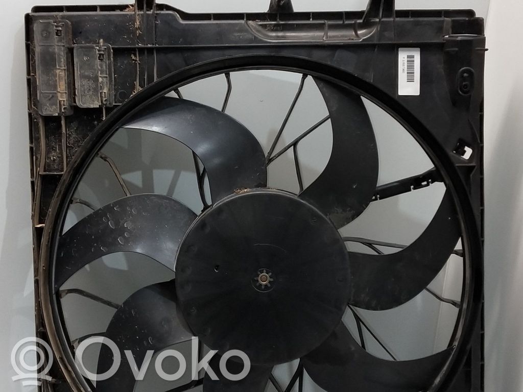 Elektryczny wentylator chłodnicy   P31657360