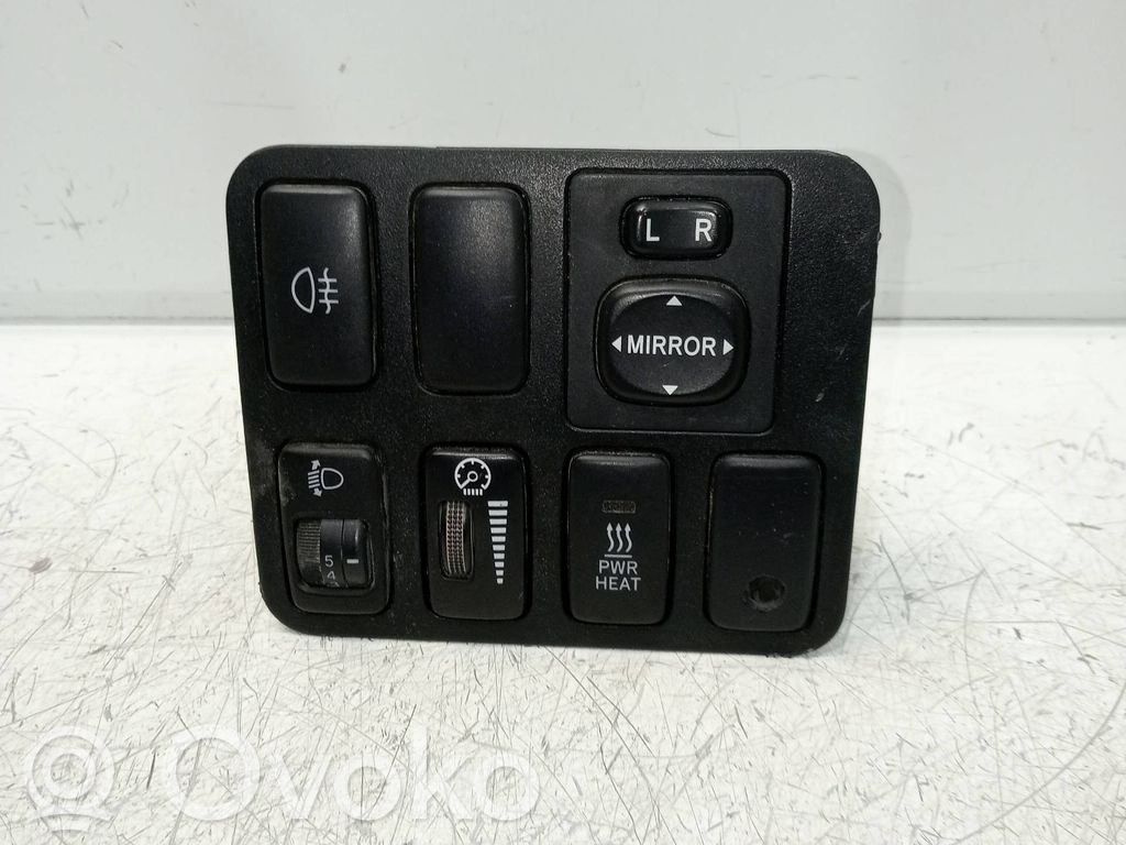 Toyota Land Cruiser (J100) Alte comutatoare/butoane 