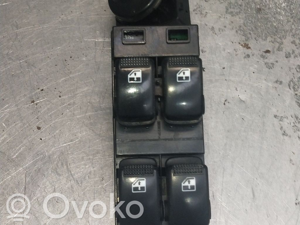 Interruptor del elevalunas eléctrico