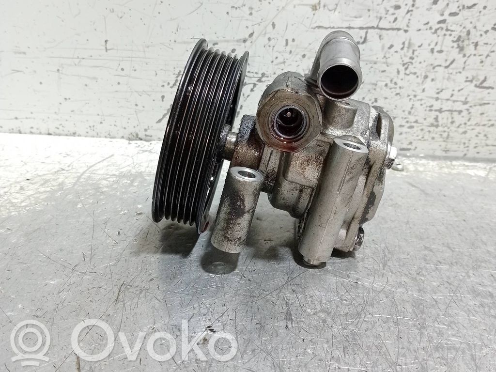 Pompa servosterzo   2S6C3A696GF,13G