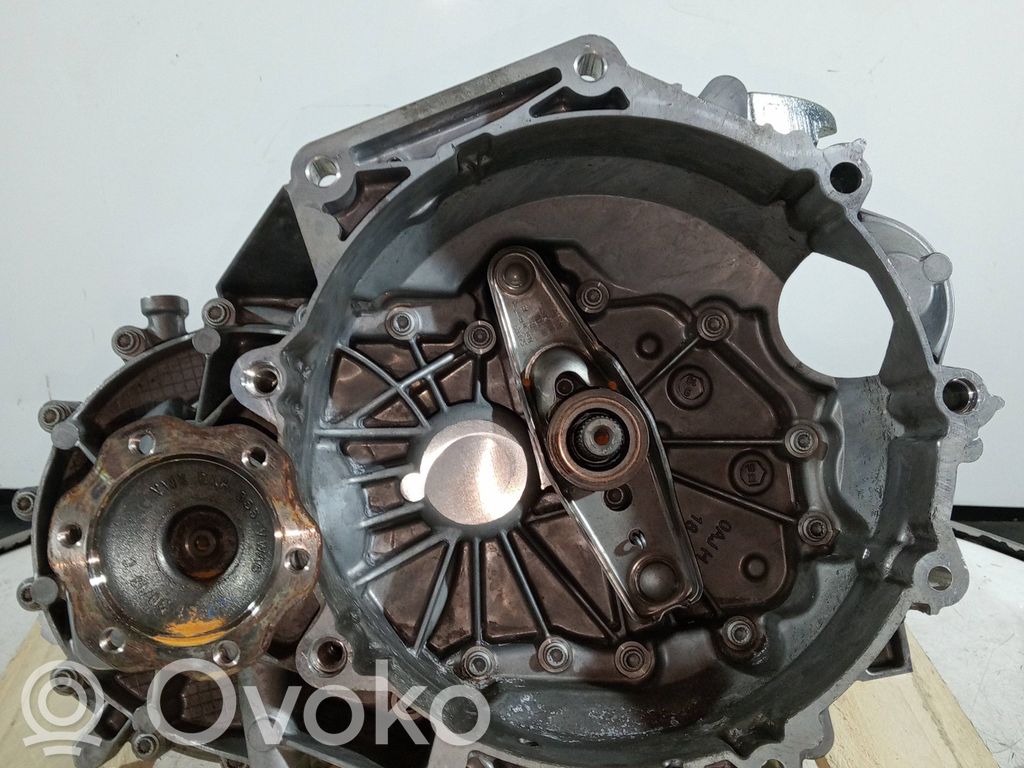 Volkswagen Golf SportWagen Cutie viteze manuală cu 5 trepte 