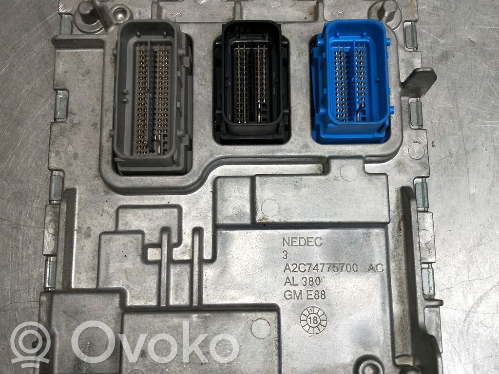 Opel Astra J Engine control unit/module 
