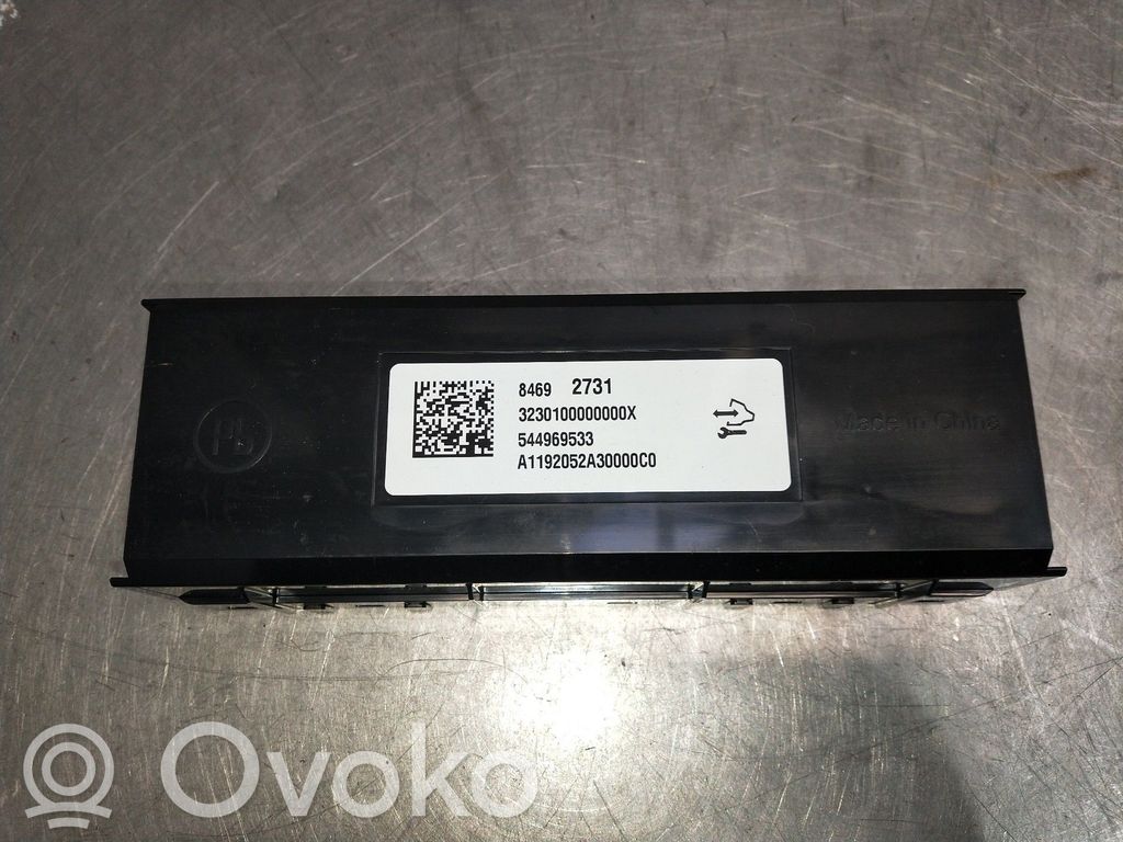 Autres unités de commande / modules   84692731,3230100000000X,544969533