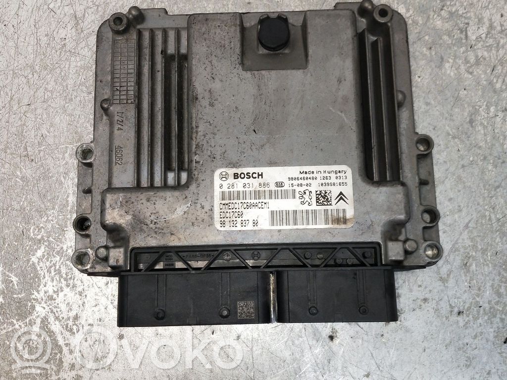 Peugeot 308 Engine control unit/module 
