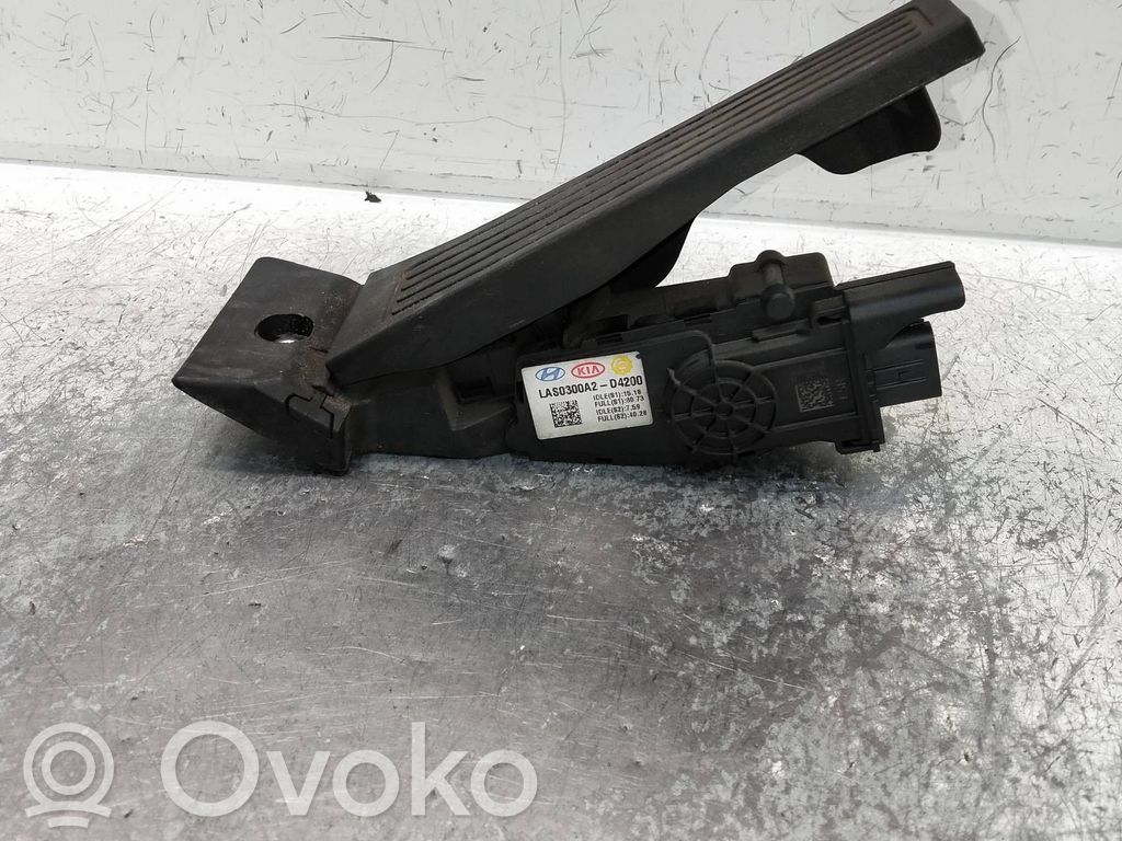 Beschleunigungssensor Gaspedalsensor   S0300A2D4200,351902E000