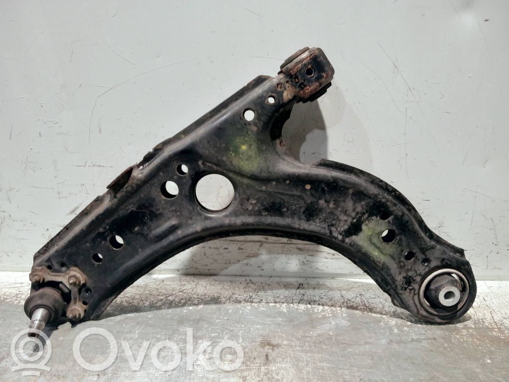 Skoda Octavia Mk1 (1U) Wahacz przedni 