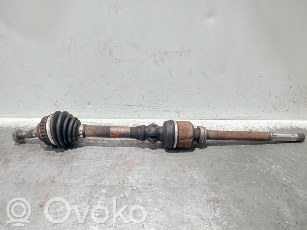 Etuvetoakseli   19D
