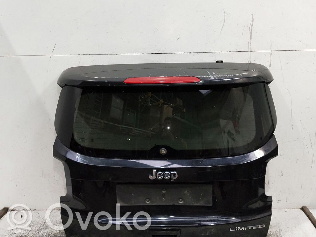 Tailgate/trunk/boot lid   VERFOTOS