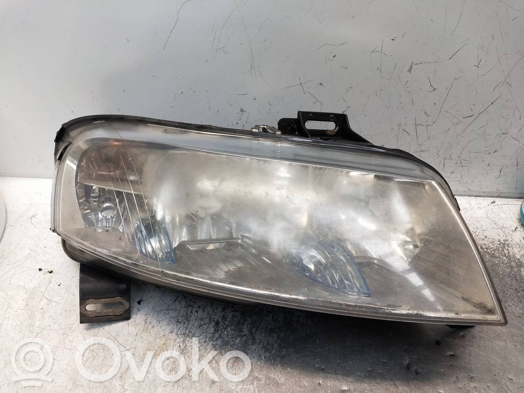 Fiat Stilo Headlight/headlamp 