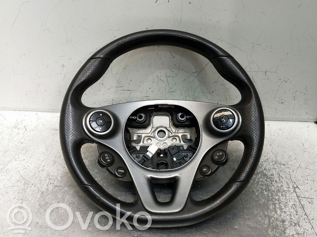 Smart ForFour II W453 Steering wheel 