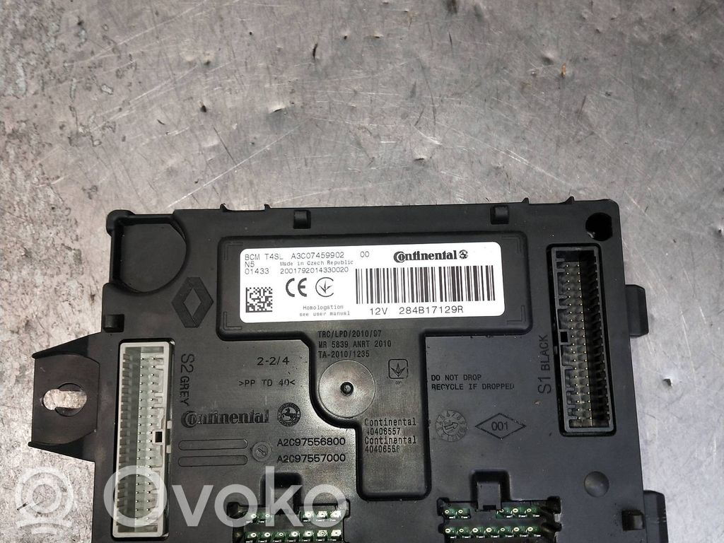 Muut ohjainlaitteet/moduulit   284B17129R