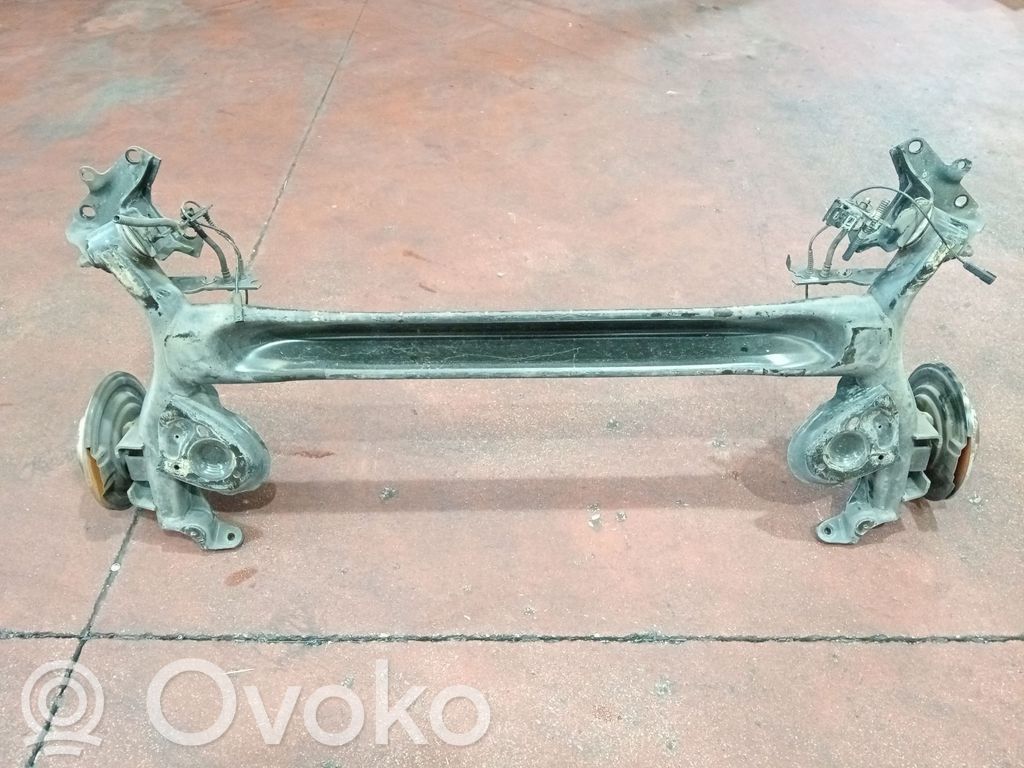 Renault Megane IV Rear axle beam with reductor 