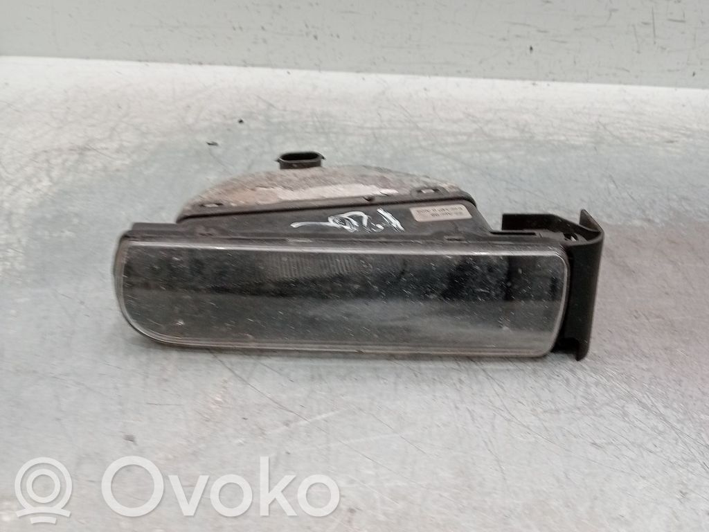 BMW 3 E46 Miglas lukturis priekšā 