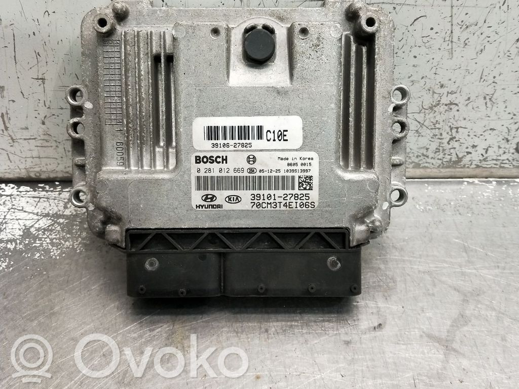 Engine control unit/module   0281012669,3910627825
