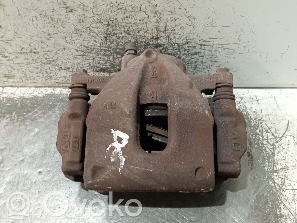 Toyota Auris 150 Priekšējais suports 