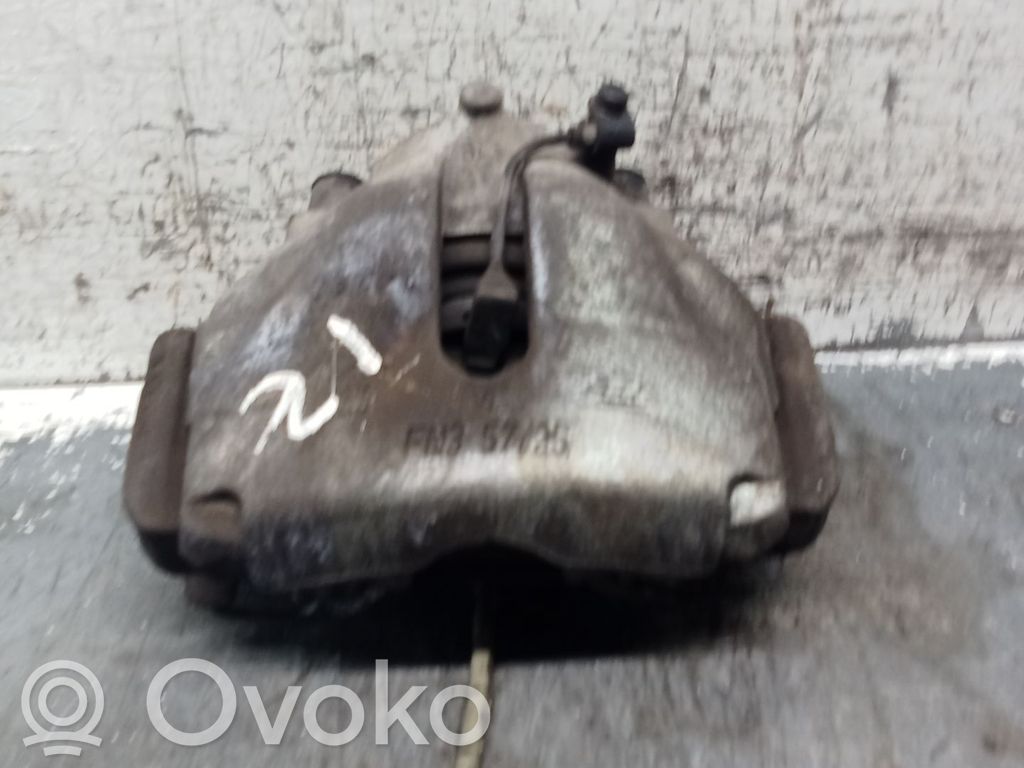 Opel Vectra B Передний суппорт 