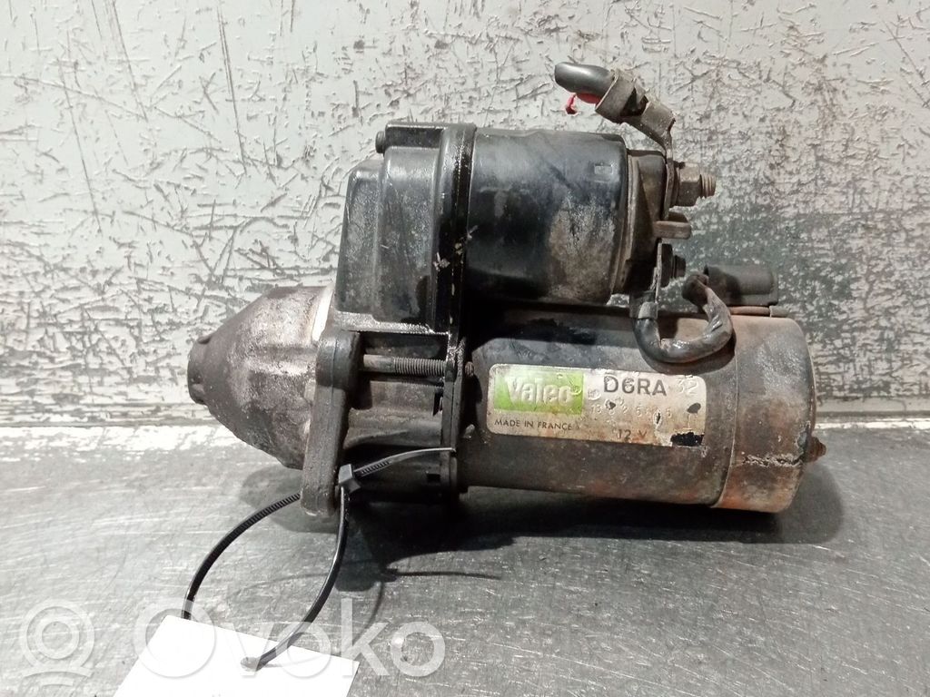 Starteris   D6RA