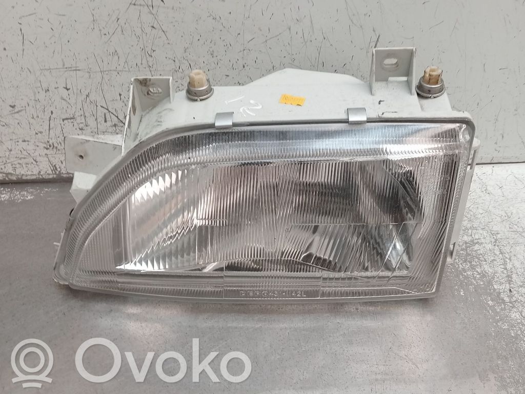 Ford Orion Priekinis žibintas 