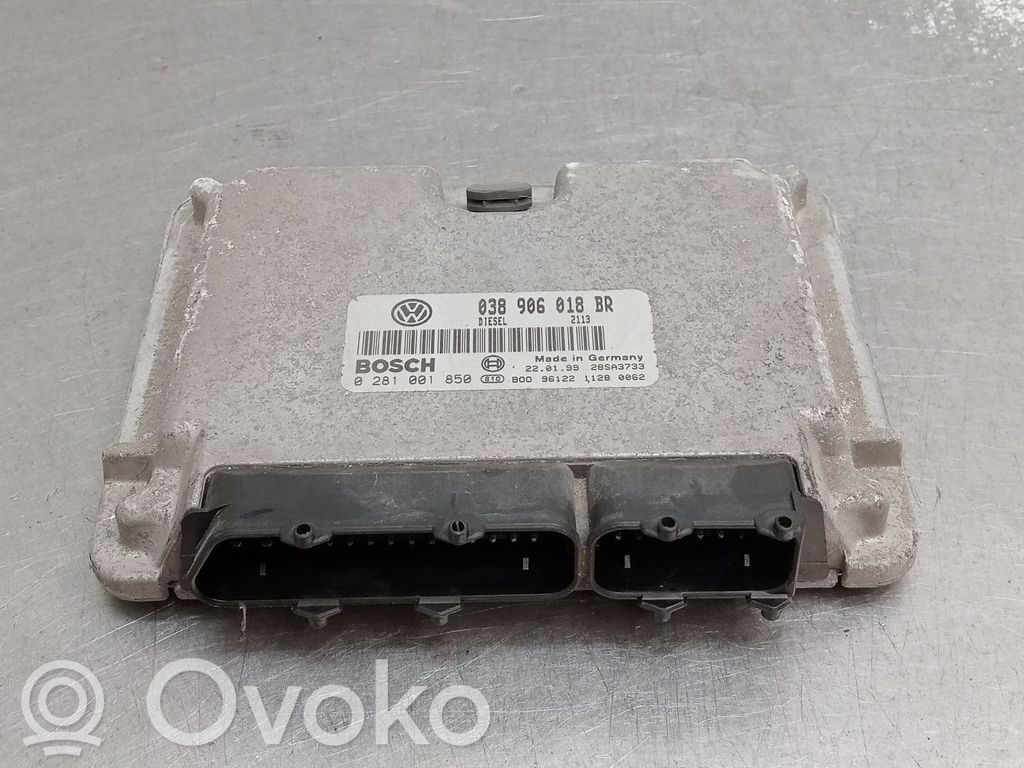 Skoda Octavia Mk1 (1U) Engine control unit/module 