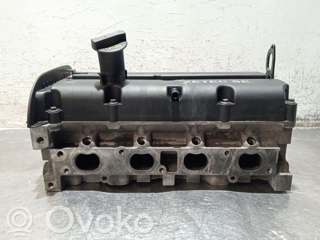 Ford Fusion Engine head 
