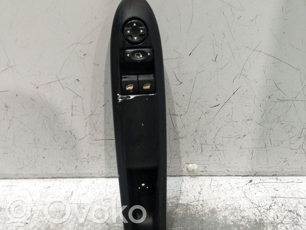 Citroen DS4 Electric window control switch 