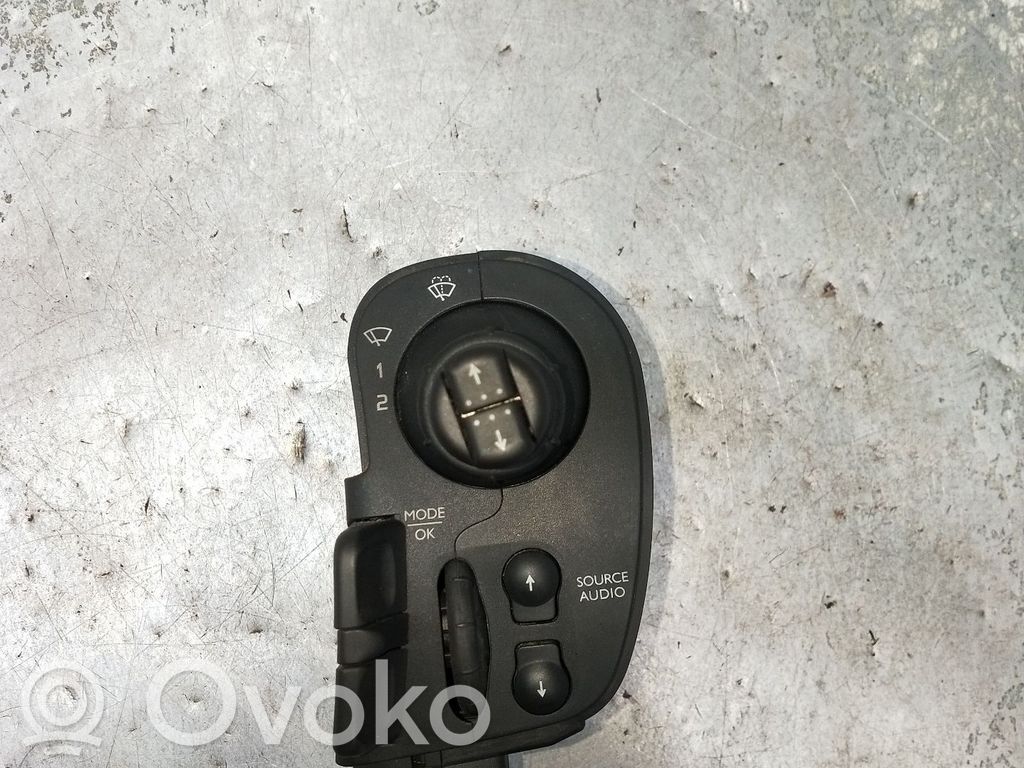 Renault Kangoo II Wiper control stalk 