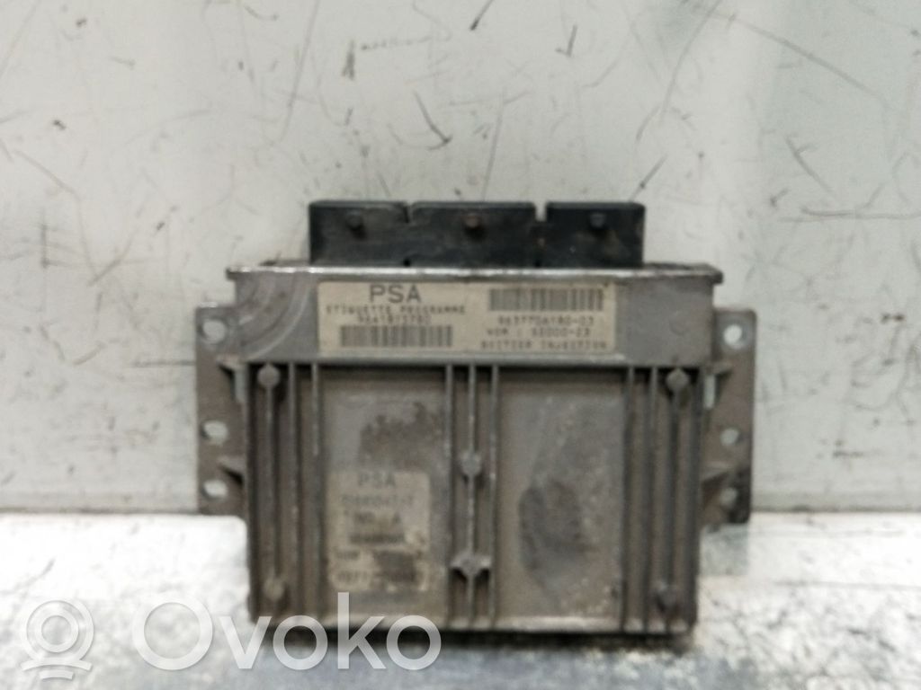 Peugeot 206 Engine control unit/module 