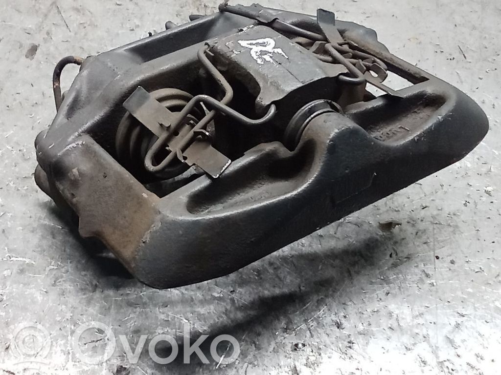 Audi A4 Allroad Priekšējais suports 