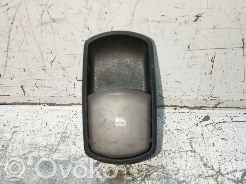 Electric window control switch   13206806RT,315625731