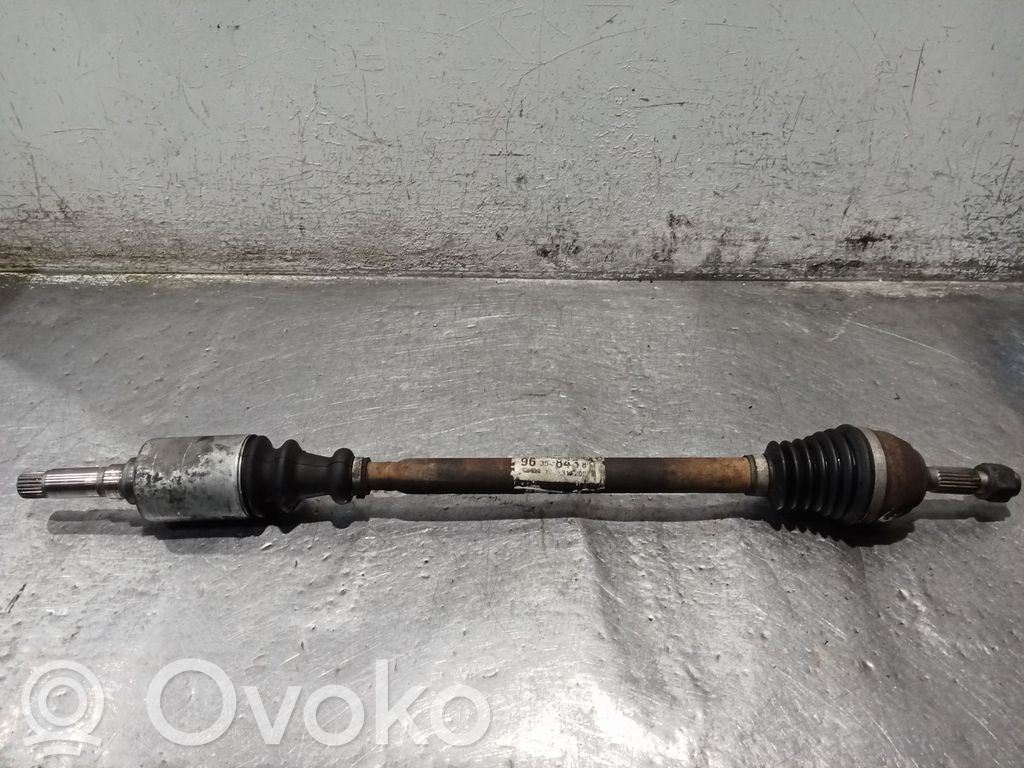 Citroen Saxo Priekinis pusašis 