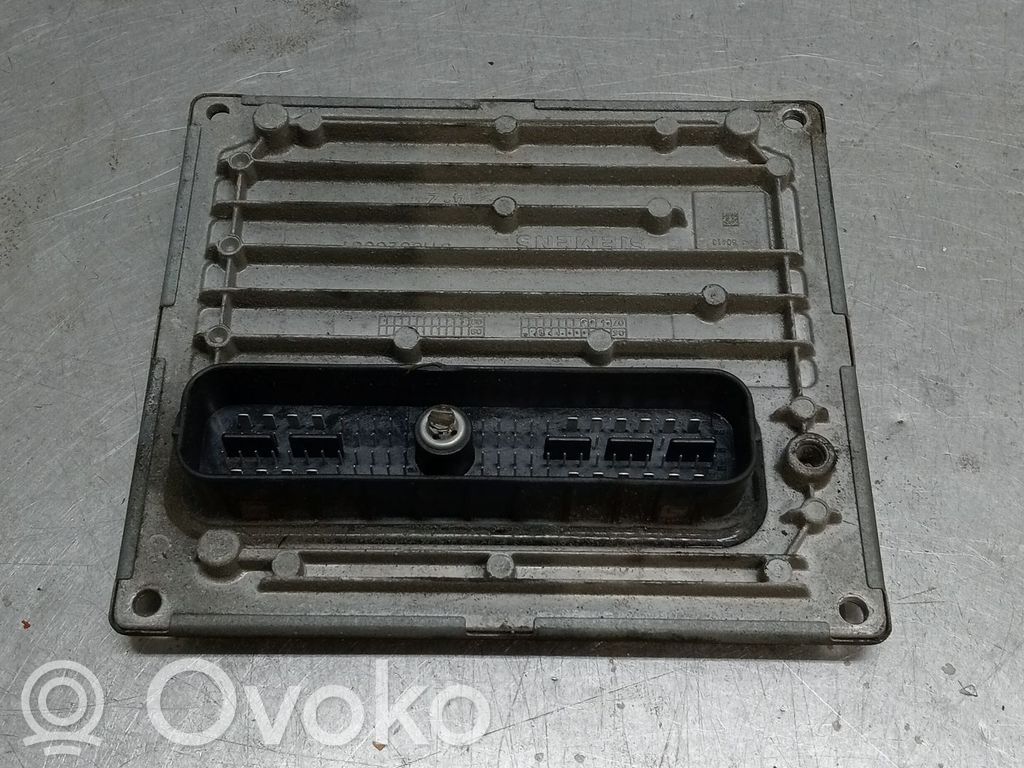 Ford C-MAX I Engine control unit/module 