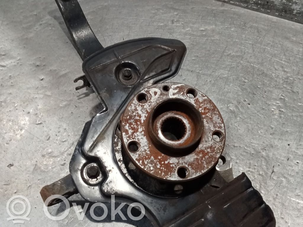 Alfa Romeo 147 Fuzetă butuc roată față 