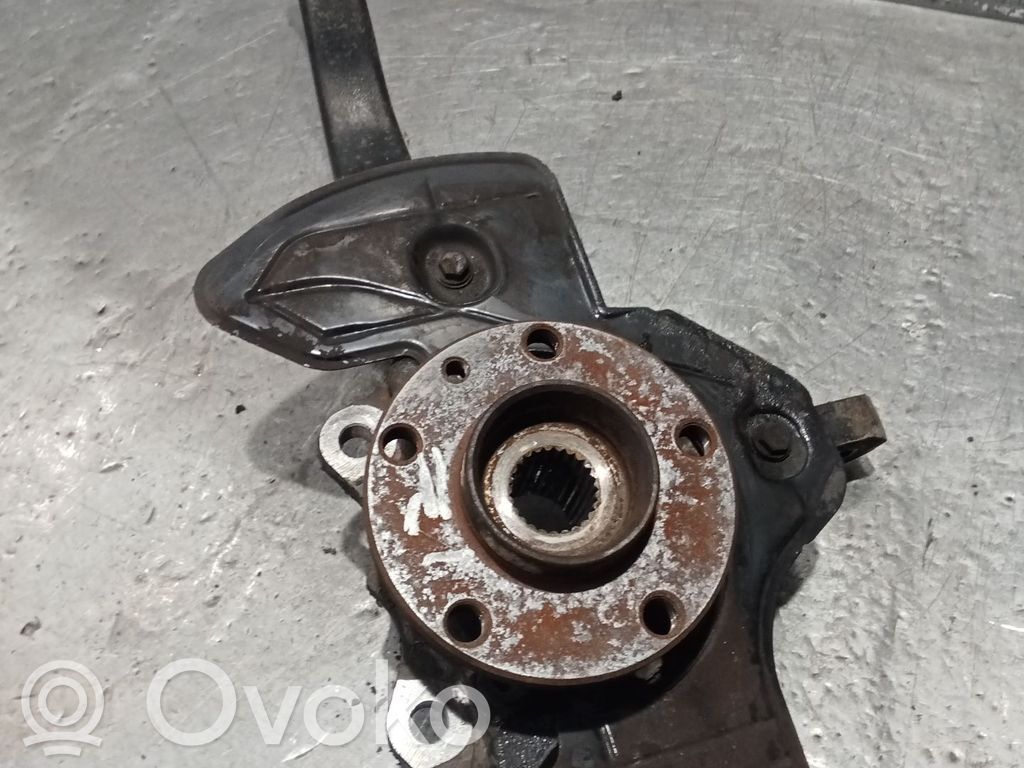 Alfa Romeo 147 Fuzetă butuc roată față 