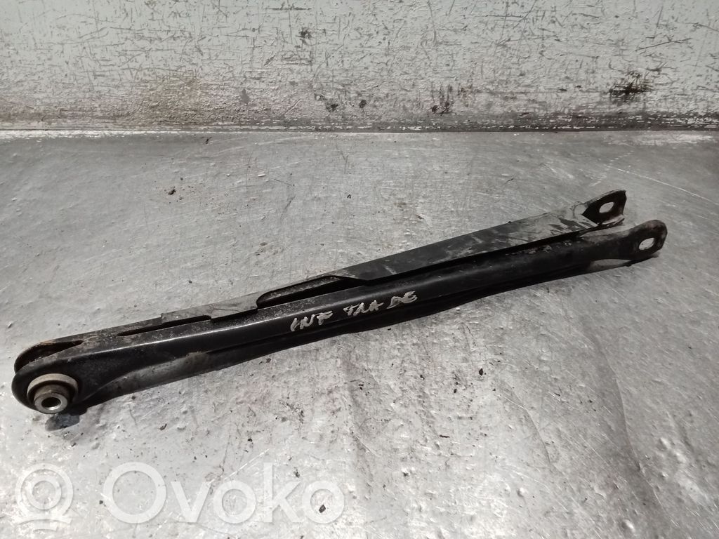Rear control arm