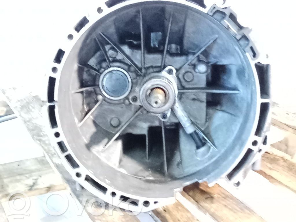 Ford Transit Cutie viteze manuală cu 5 trepte 