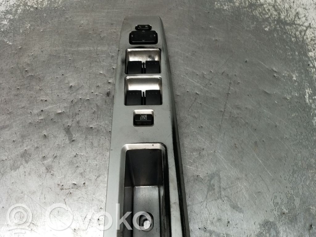 Mazda 5 Electric window control switch 