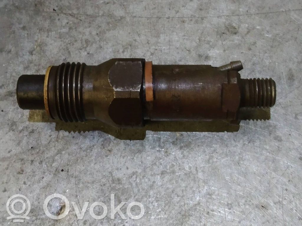 Inyector de combustible   LCR6735406H