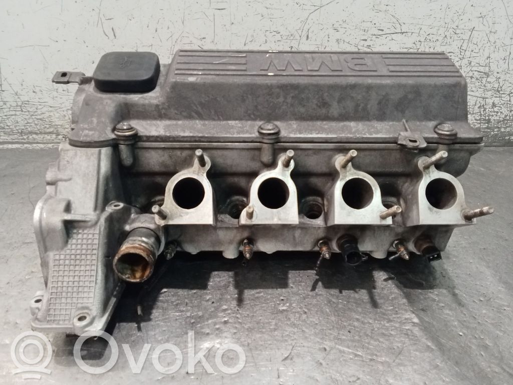 BMW 3 E36 Engine head 