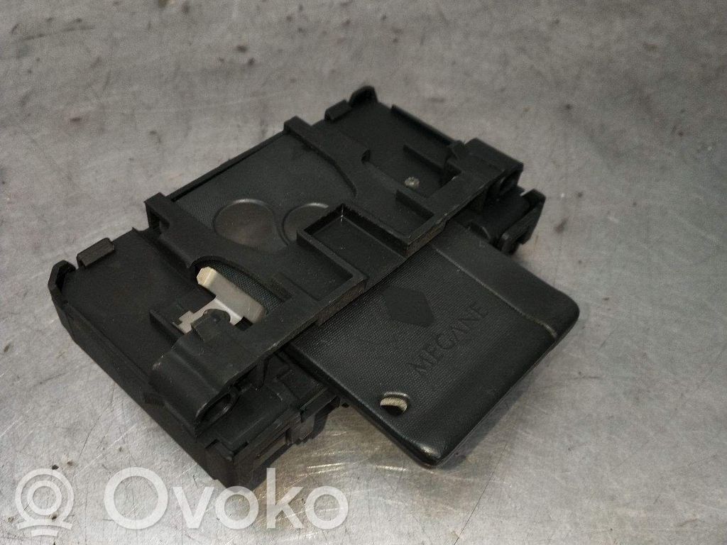 Užvedimo spynelė   8200074331A,S118539001G
